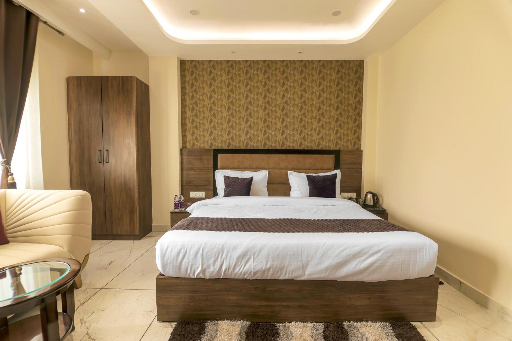 Hotel Hari Dhara, 100 Meters From Har-Ki-Pauri Haridvár Kültér fotó